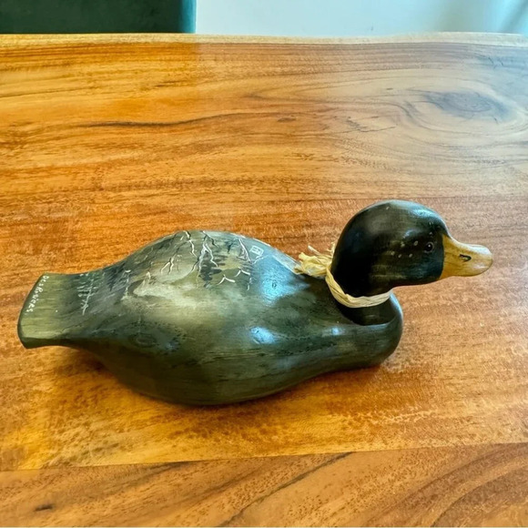 Vintage Handpainted Wooden Mallard Duck Signed M. DesRosiers - Picture 17 of 17